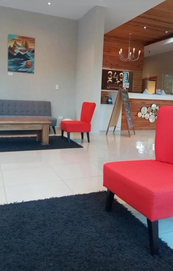349 Suites El Calafate Exteriör bild